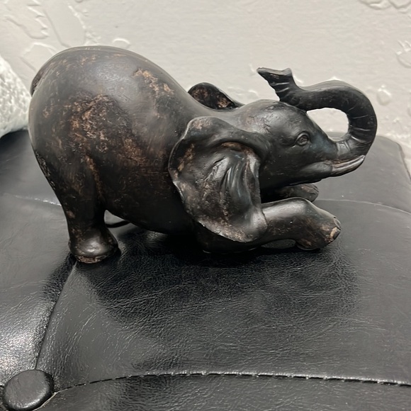 Elegant Black Elephant Figurine - Picture 2 of 3